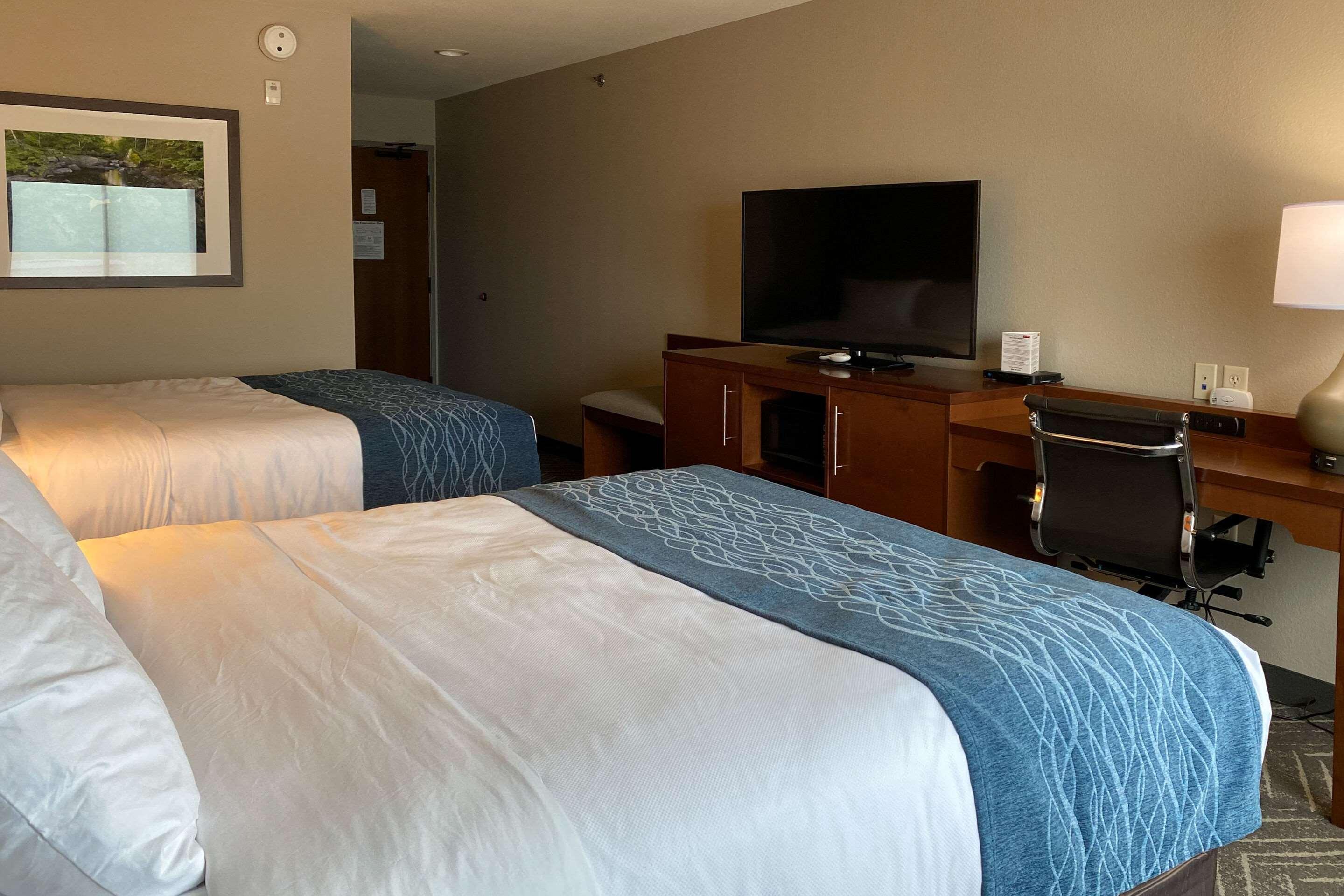 Comfort Inn & Suites Mountain Iron And Virginia Exteriör bild