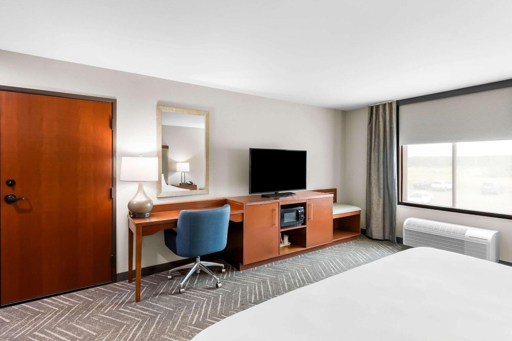 Comfort Inn & Suites Mountain Iron And Virginia Exteriör bild